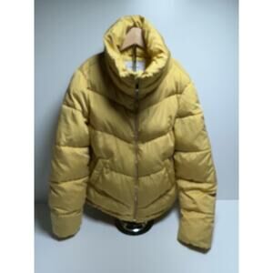 Stradivarius Women’s Puffer Coat Size Small Yellow Gold Cozy Core